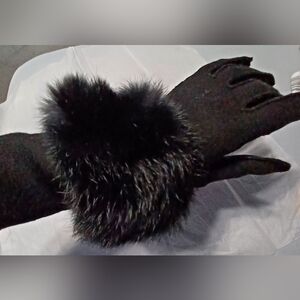New. Black Faux Fur Cuff/Bracelet